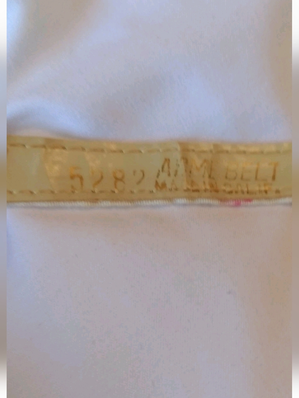 Vintage Jackie O! Dress Pale Yellow with soft florals, Lace & Belt - size 5 USA - Picture 6 of 7